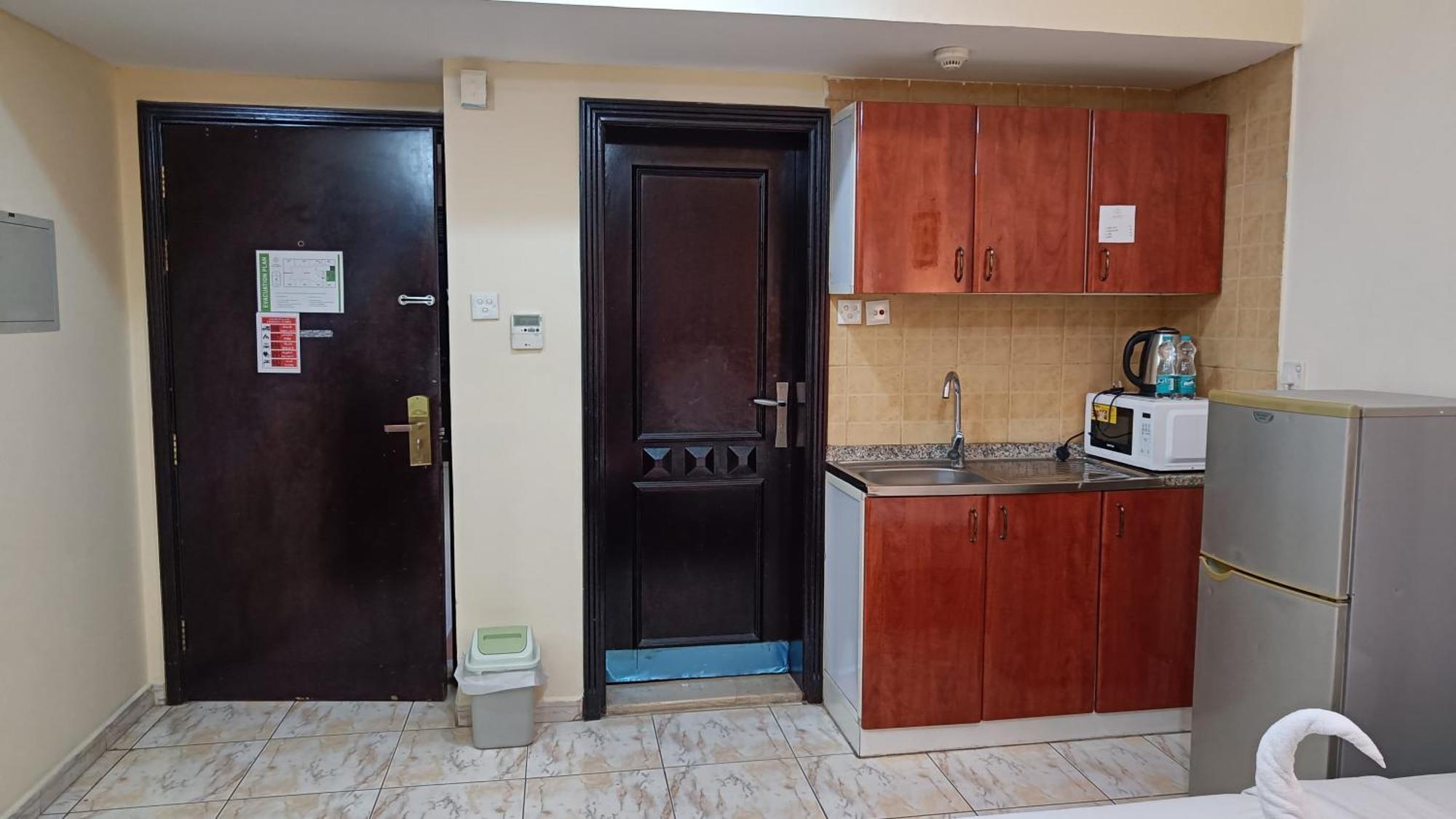 Ruwi Beach Hotel Apartments - Maha Hospitality Group Charjah Extérieur photo