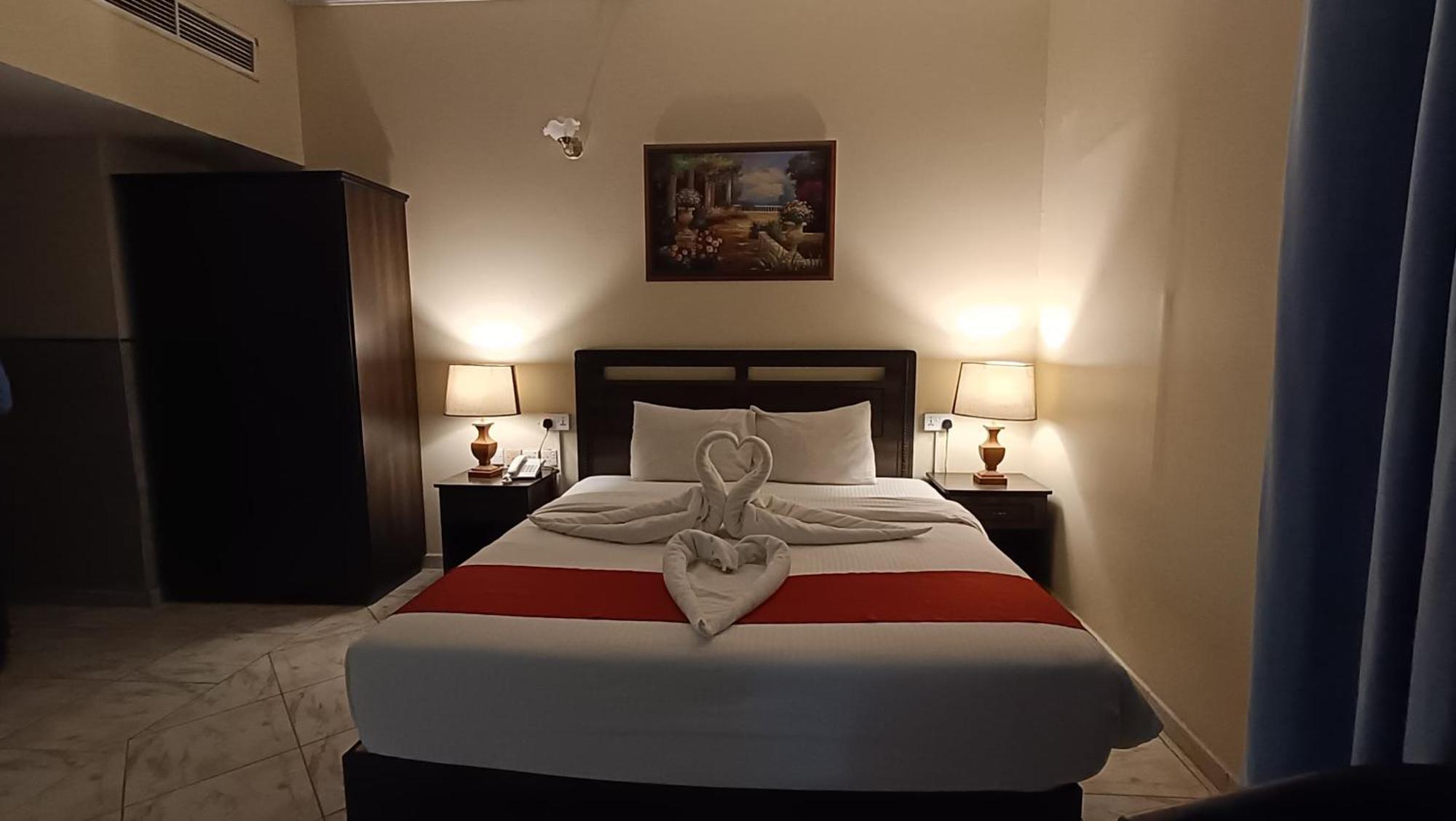 Ruwi Beach Hotel Apartments - Maha Hospitality Group Charjah Extérieur photo